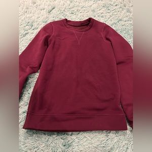 Lululemon sweatshirt.